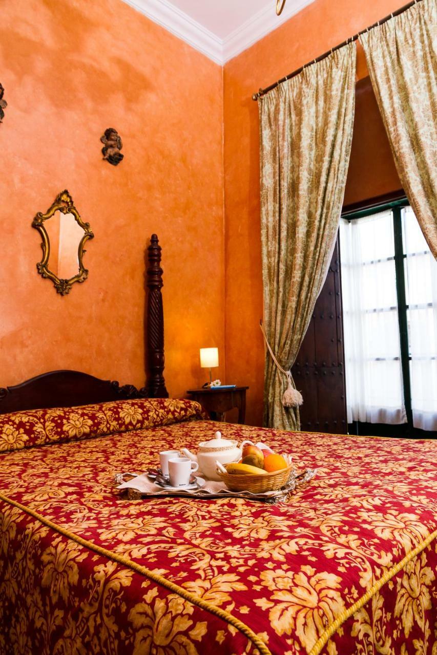 Granados Palacio Boutique Hotel Écija Εξωτερικό φωτογραφία